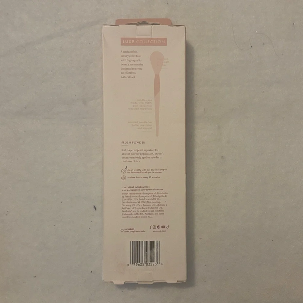 ecotools Luxe Blush Pink & White Luxe Soft Highlight/ Plush Powder Brush Duo